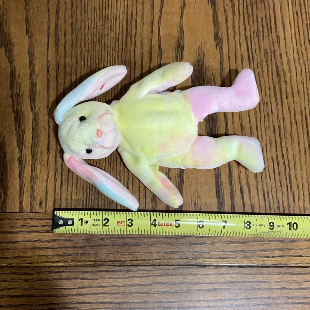Adorable Ty HIPPIE Multicolor Pastel Beanie Baby Bunny for Easter or Collecting